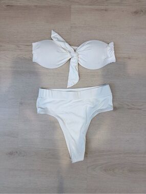 Somerfield Swim Ivory Bikini Swimsuit Set